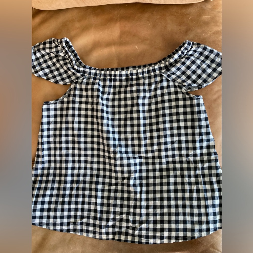 Off the shoulder J crew top